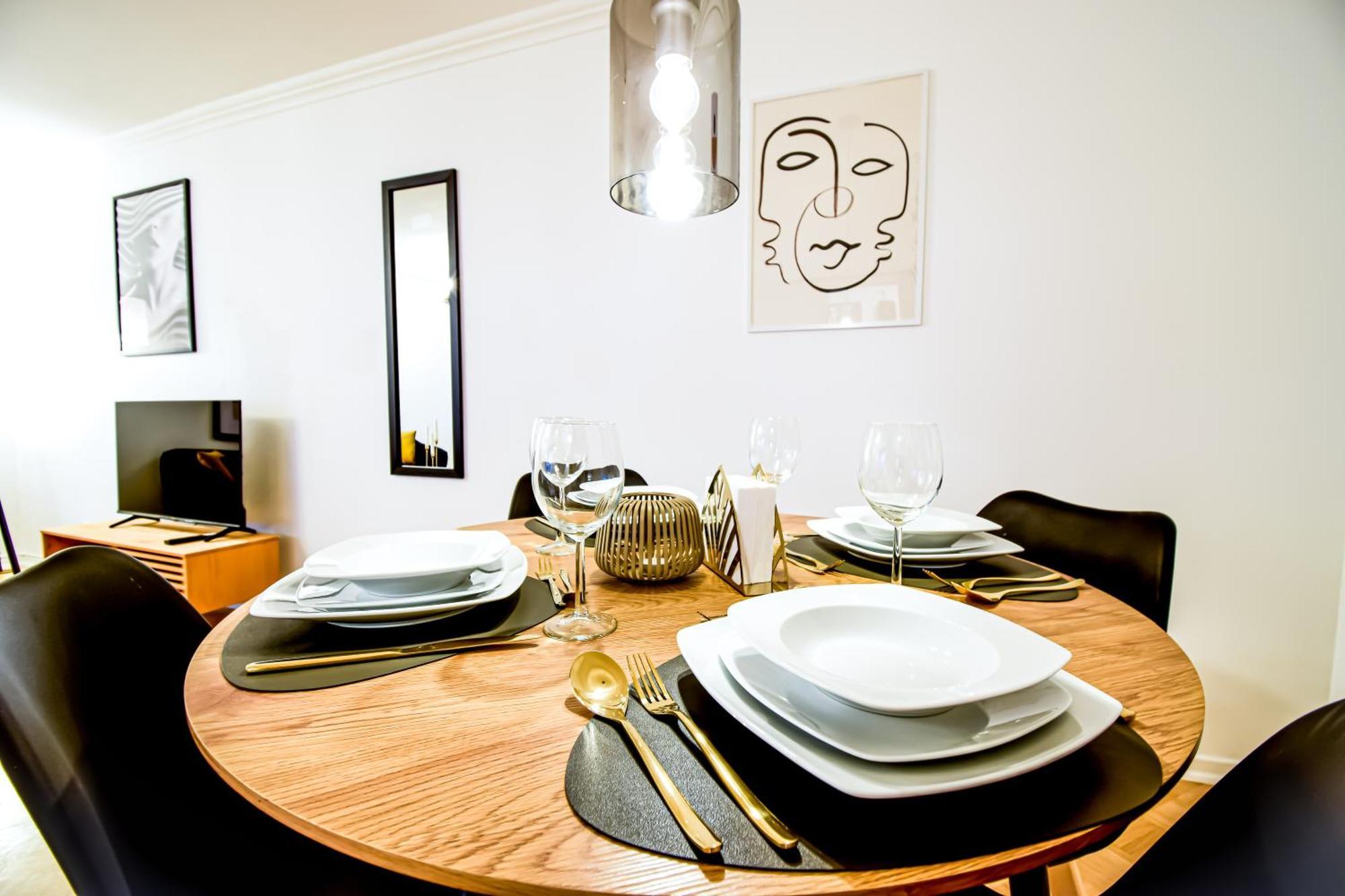 Appartement Scandic-apartment - Balkony & Garage, 3z, 80m2 Pforzheim